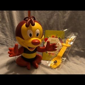 NEW 2022 Epcot Flower & Garden Spike The Bee Sipper Cup with Spork & Passport